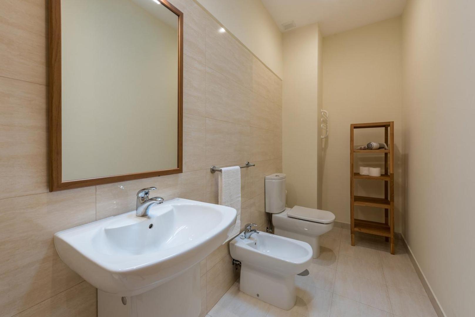 Guestready - Warm Cocoa Retreat In Cedofeita Apartment Порто Екстериор снимка